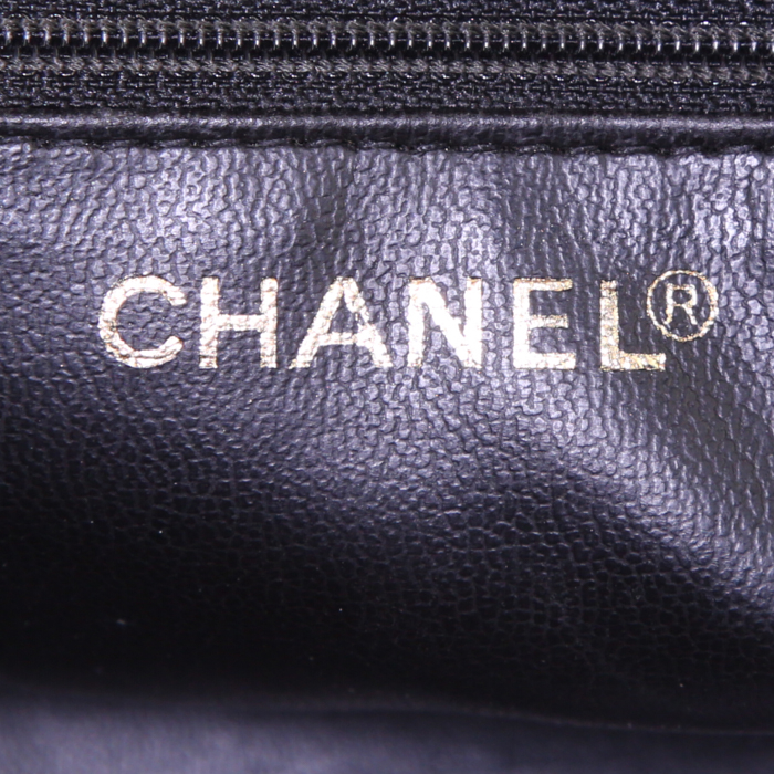 Chanel Chanel Vanity - Pocket Hand in pelle verniciata nera - Detail D3