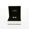 Chanel Coco medium model ring in white gold - Detail D2 thumbnail