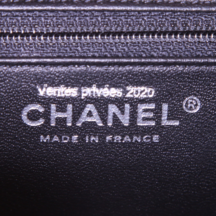 Pochette du soir Chanel Timeless - Pocket Hand en cuir lisse noir - Detail D3