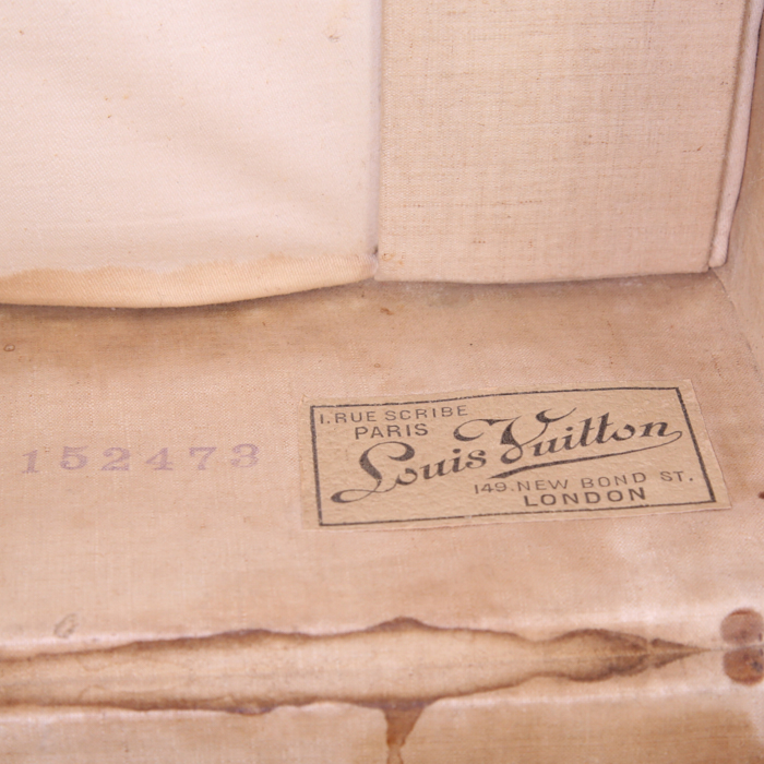 Boite à chapeaux Louis Vuitton Malle à Chapeaux en vuittonite orange et cuir naturel - Detail D3