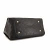 Louis Vuitton Artsy medium model handbag in black monogram leather - Detail D4 thumbnail