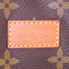 Sac bandoulière Louis Vuitton Saumur moyen modèle en toile monogram enduite marron et cuir naturel - Detail D4 thumbnail
