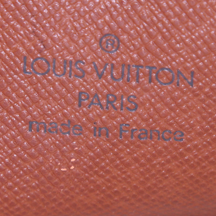 Portefeuille long Louis Vuitton Sarah en toile monogram et cuir marron - Detail D3
