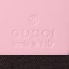 Bolso de fin de semana Gucci en lona Monogram revestida beige y charol rosa - Detail D3 thumbnail