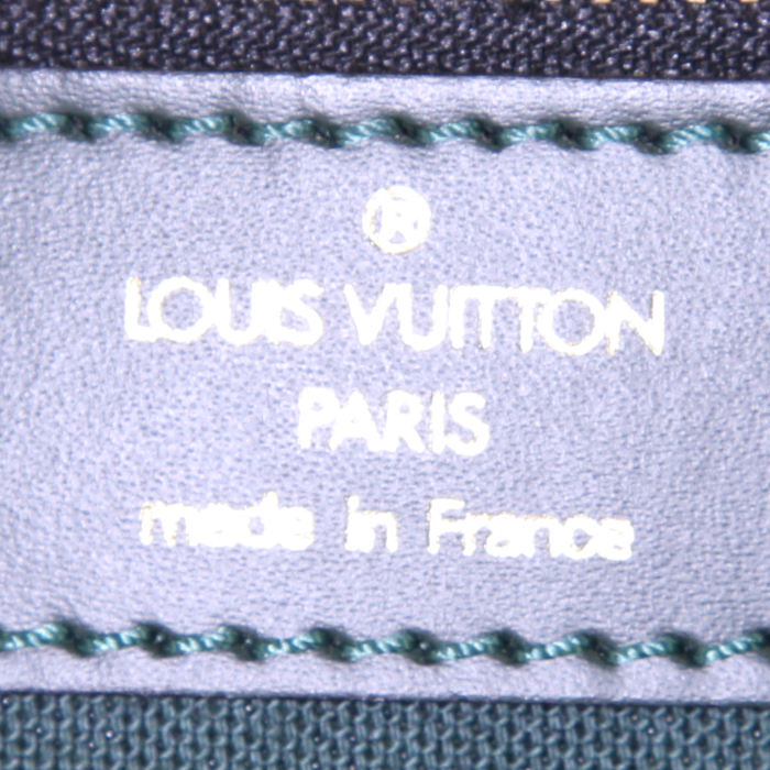 Sac à dos Louis Vuitton Cassiar en cuir taiga vert-foncé - Detail D3