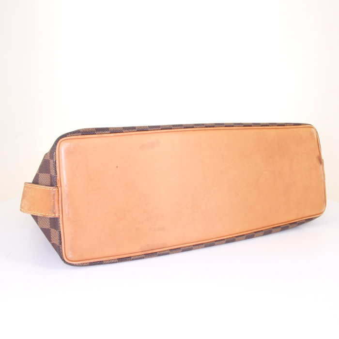 Louis Vuitton Chelsea shoulder bag in ebene damier canvas and natural leather - Detail D4