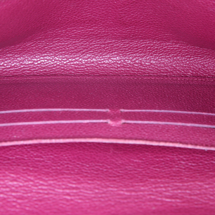 Louis Vuitton Sarah wallet in pink empreinte monogram leather - Detail D2