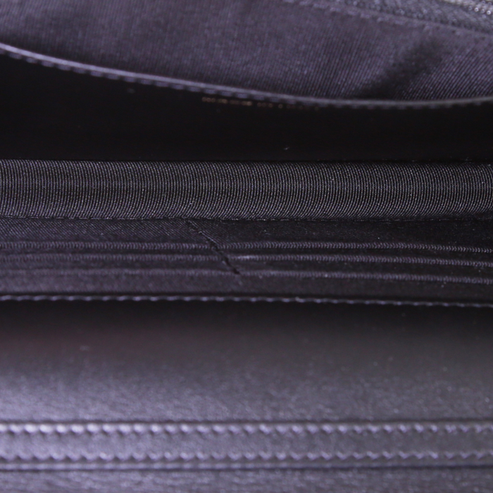 Borsa a tracolla Chanel 2.55 - Wallet on Chain in pelle trapuntata a zigzag nera - Detail D3