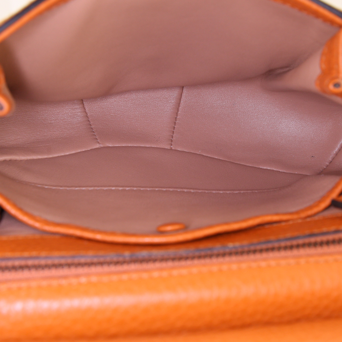 Sac bandoulière Gucci Fringe Bag en daim orange et bambou marron - Detail D2