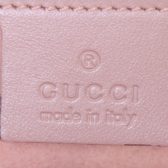 Sac bandoulière Gucci GG Marmont en cuir matelassé beige - Detail D4