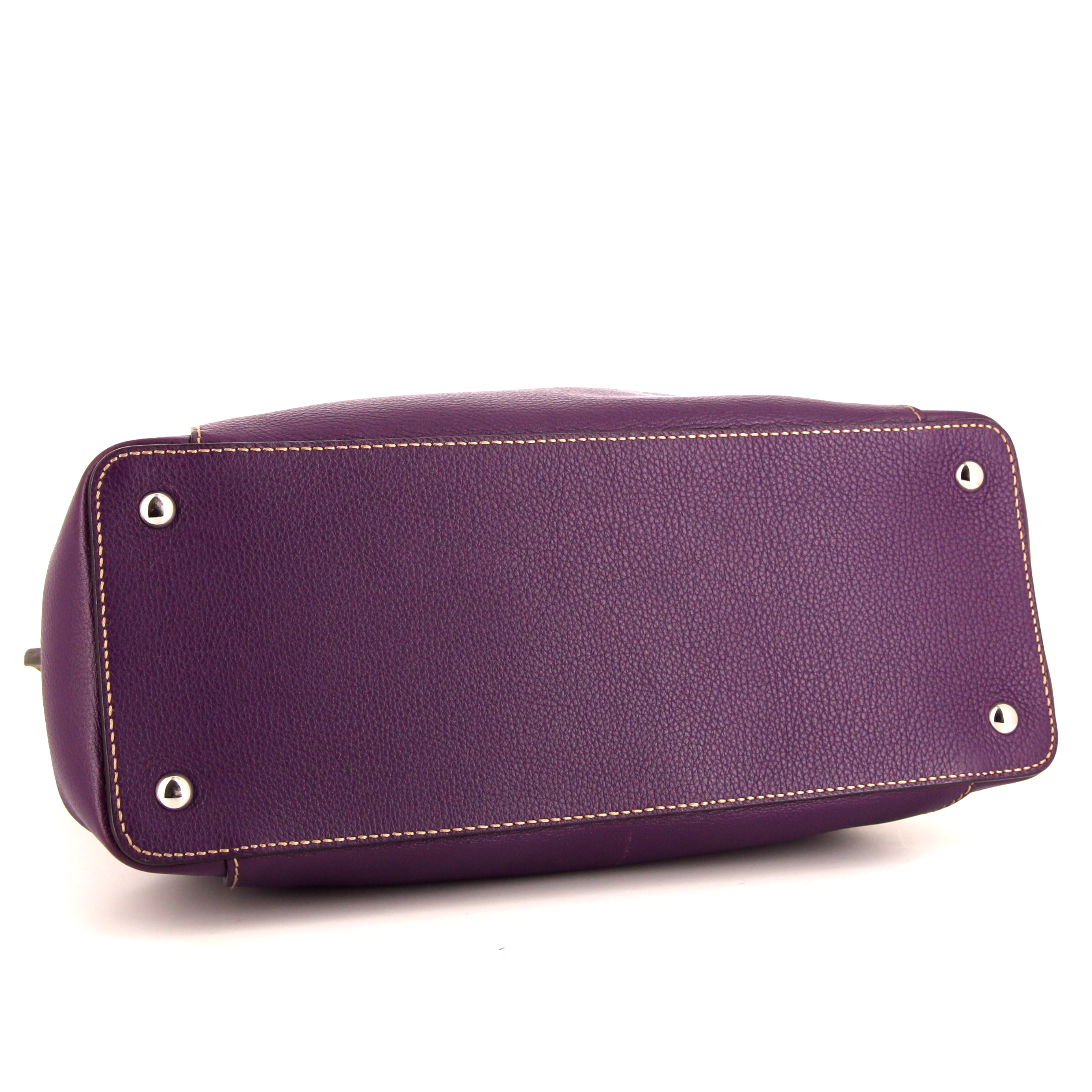 Cartier C De Cartier handbag in purple leather - Detail D5