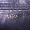 Bolso bandolera Chanel Vintage en cuero acolchado negro - Detail D3 thumbnail