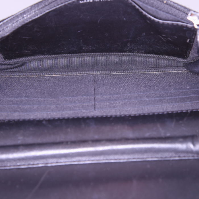 Bolso bandolera Chanel Wallet on Chain en tweed negro - Detail D3