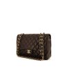Chanel Timeless jumbo shoulder bag in brown quilted leather - 00pp thumbnail