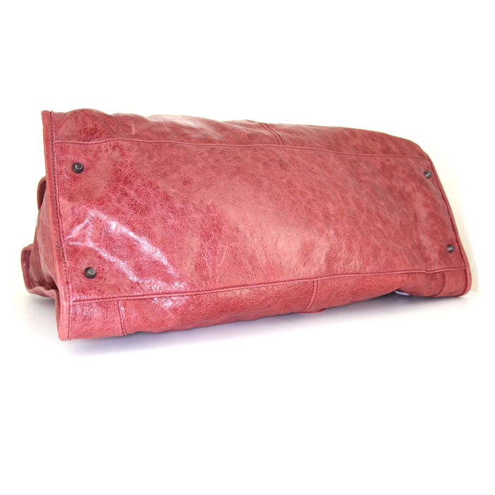 Bolsa de viaje Balenciaga Classic City en cuero color burdeos - Detail D4