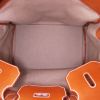Bolsa de viaje Hermes Haut à Courroies - Travel Bag en lona bicolor beige y naranja y cuero natural - Detail D2 thumbnail