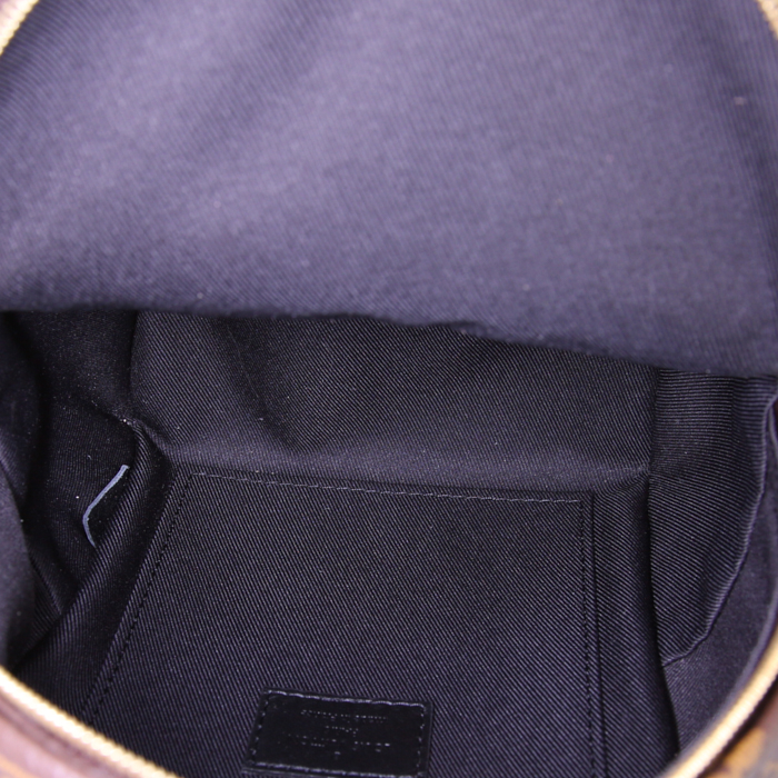 Sac à dos Louis Vuitton Palm Springs Backpack Mini en toile monogram marron et cuir noir - Detail D3