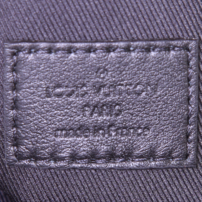 Sac à dos Louis Vuitton Palm Springs Backpack Mini en toile monogram marron et cuir noir - Detail D4