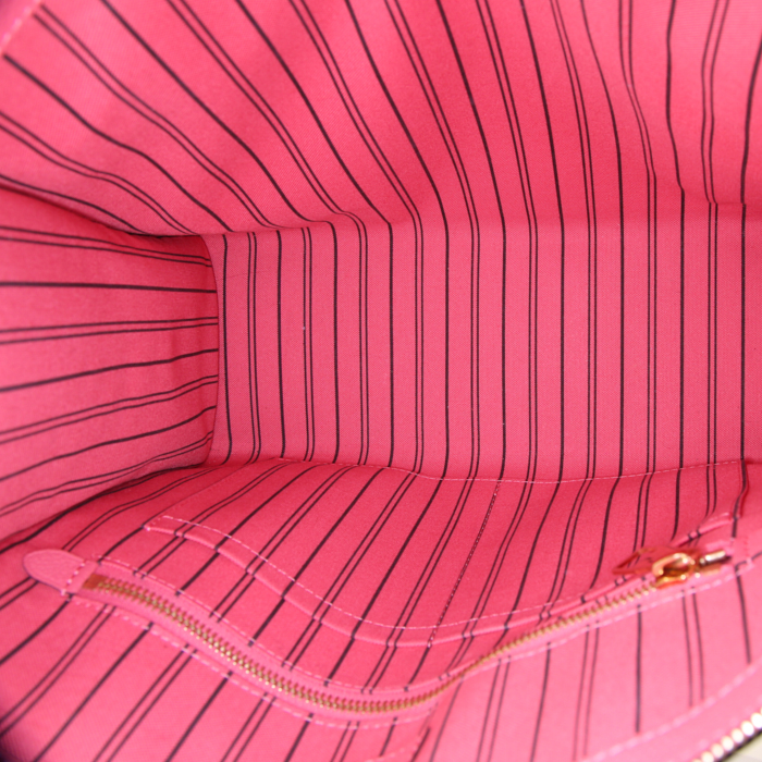 Sac à main Louis Vuitton Pont Neuf en cuir monogram empreinte rose - Detail D3