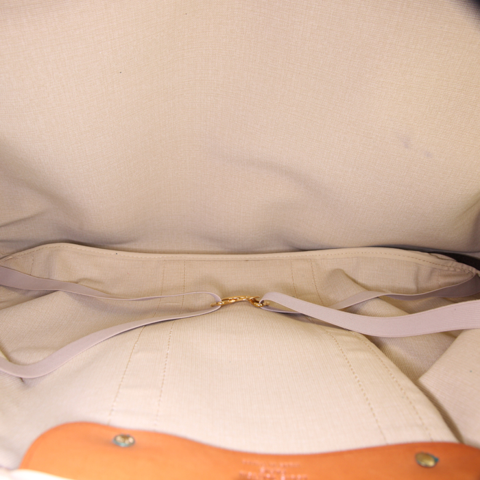 Maleta Louis Vuitton Sirius 55 en lona Monogram marrón y cuero natural - Detail D3