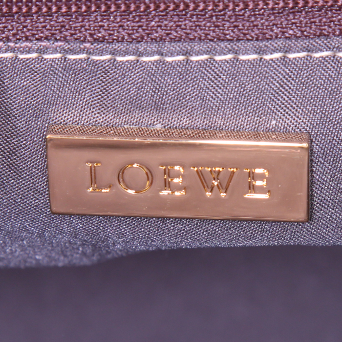 Sac à main Loewe Amazona en cuir rose - Detail D3