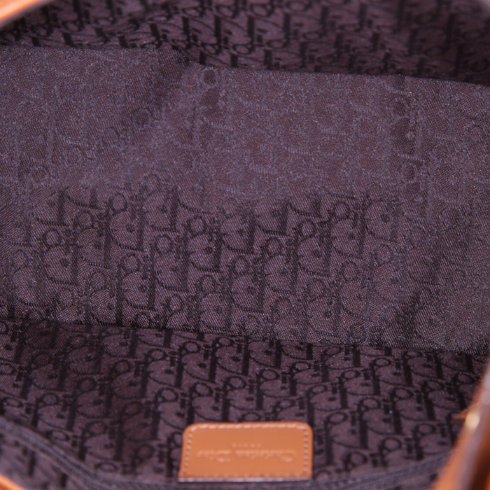 Bolso de mano Dior Street Chic en cuero color oro - Detail D2