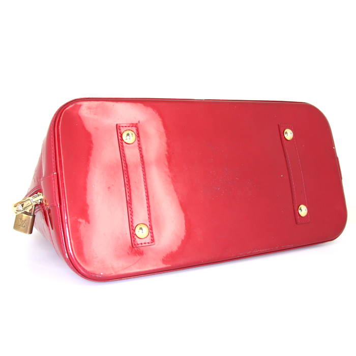 Borsa Louis Vuitton Alma modello medio in pelle verniciata monogram rossa - Detail D4