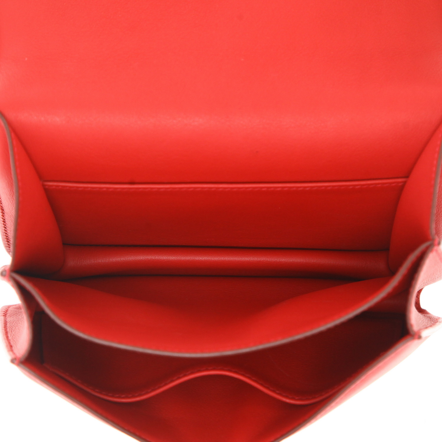 Sac bandoulière Hermès  Constance mini  en cuir Swift rouge - Detail D3