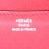 Sac bandoulière Hermes Constance mini en cuir Swift rouge - Detail D4 thumbnail