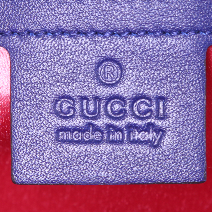Sac bandoulière Gucci GG Marmont petit modèle en velours bleu - Detail D4