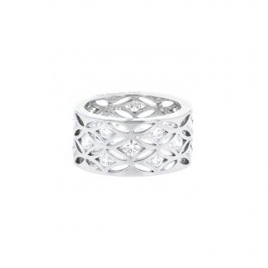 De Beers Radiance ring in white gold and diamonds