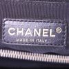 Bolso Cabás Chanel Shopping GST en cuero granulado acolchado negro - Detail D3 thumbnail
