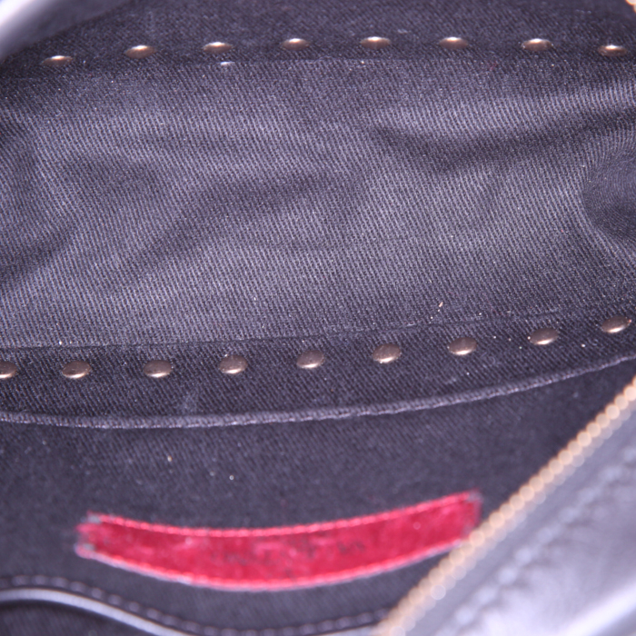 Valentino Rockstud shoulder bag in black leather - Detail D2