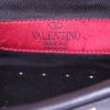 Bolso bandolera Valentino Rockstud en cuero negro - Detail D3 thumbnail