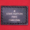 Intemporal billetera Louis Vuitton Slender de cuero granulado negro - Detail D4 thumbnail