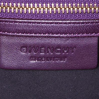 Bolso de mano Givenchy Lucrezia en cuero violeta - Detail D4