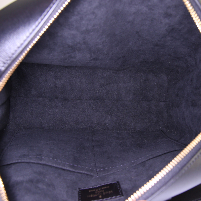 Sac à main Louis Vuitton City Malle en toile monogram beige et marron et cuir noir - Detail D3