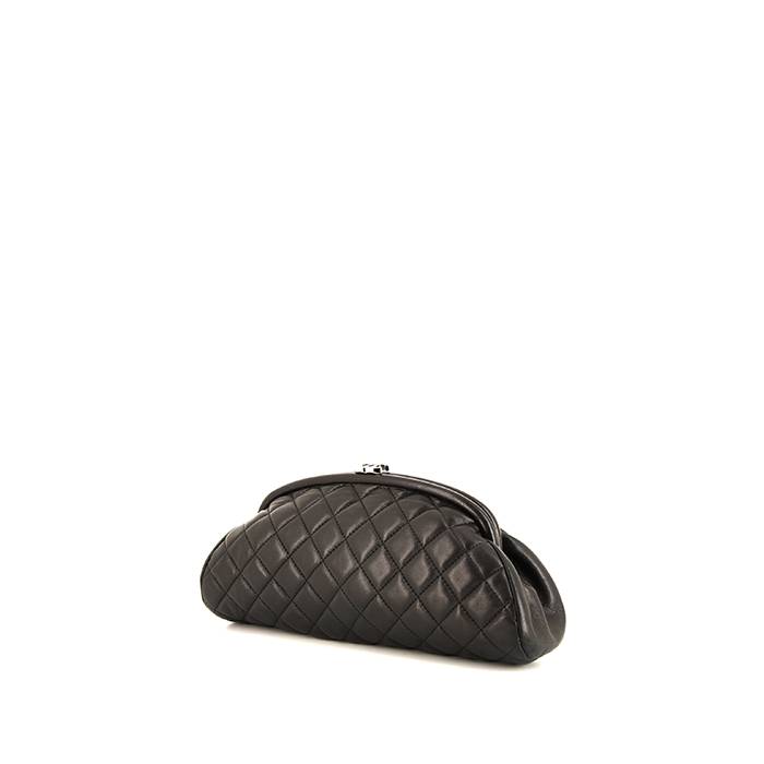 Chanel So Black Matelasse Leather Clutch Bag – LuxuryPromise
