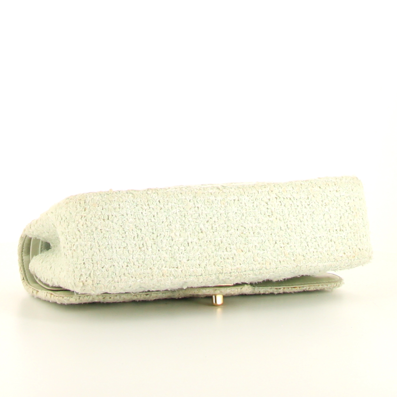 Chanel Timeless handbag in green quilted tweed - Detail D5