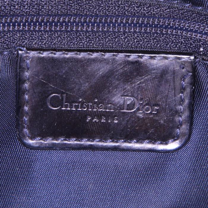 Bolso de mano Dior Saddle en lona denim azul y cuero negro - Detail D3