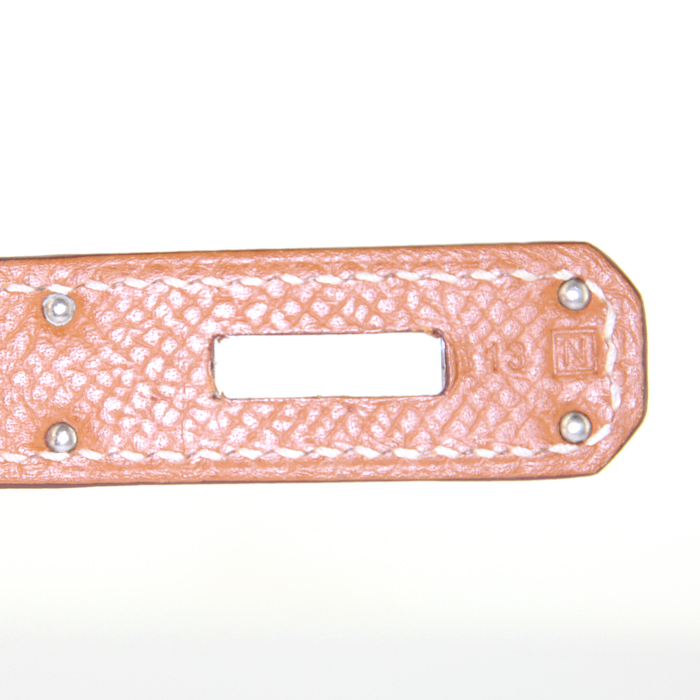 Bolso de mano Hermes Birkin 35 cm en cuero epsom color oro - Detail D4