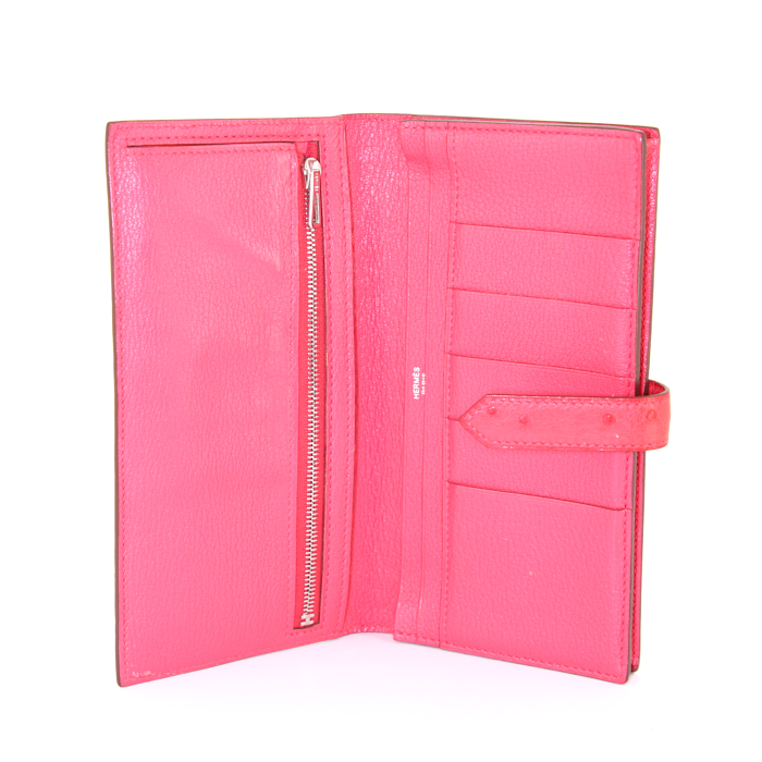 Hermès Béarn wallet in Bougainvillier ostrich leather - Detail D2