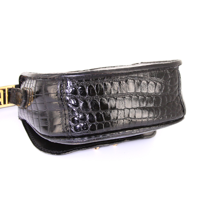 Louis Vuitton Saint Cloud shoulder bag in black crocodile - Detail D4