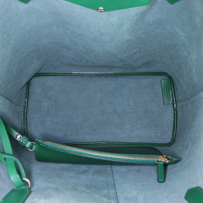 Givenchy shopping bag in green leather - Detail D2