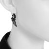 Paire de boucles d'oreilles Lorenz Bäumer en or blanc,  acier et diamants - Detail D1 thumbnail