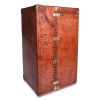 Louis Vuitton Wardrobe trunk in natural leather - Detail D5 thumbnail