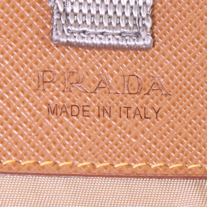 Borsa a tracolla Prada Nylon in tela beige e pelle saffiano beige - Detail D3