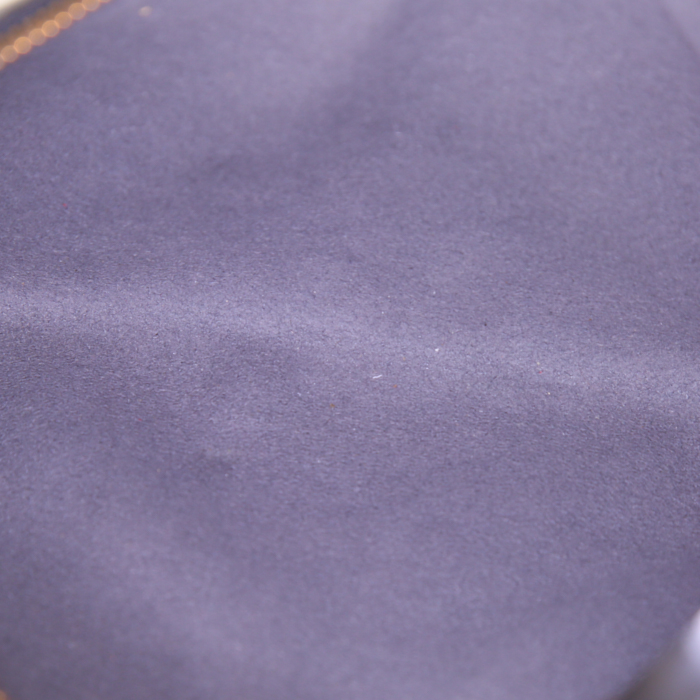 Pochette Louis Vuitton Pochette accessoires en cuir épi noir - Detail D3