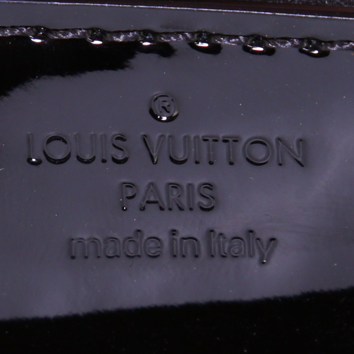 Pochette Louis Vuitton Louise in pelle verniciata nera - Detail D3