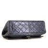 Chanel 2.55 shoulder bag in blue quilted leather - Detail D5 thumbnail